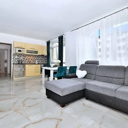 Elegant Marble - Balcony & Coffee In A Quiet Area Daire *