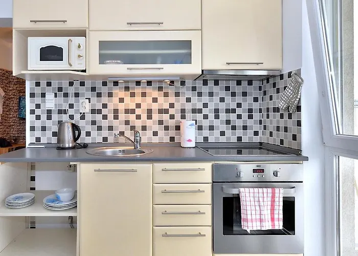 דירה Emerald Marble Serenity